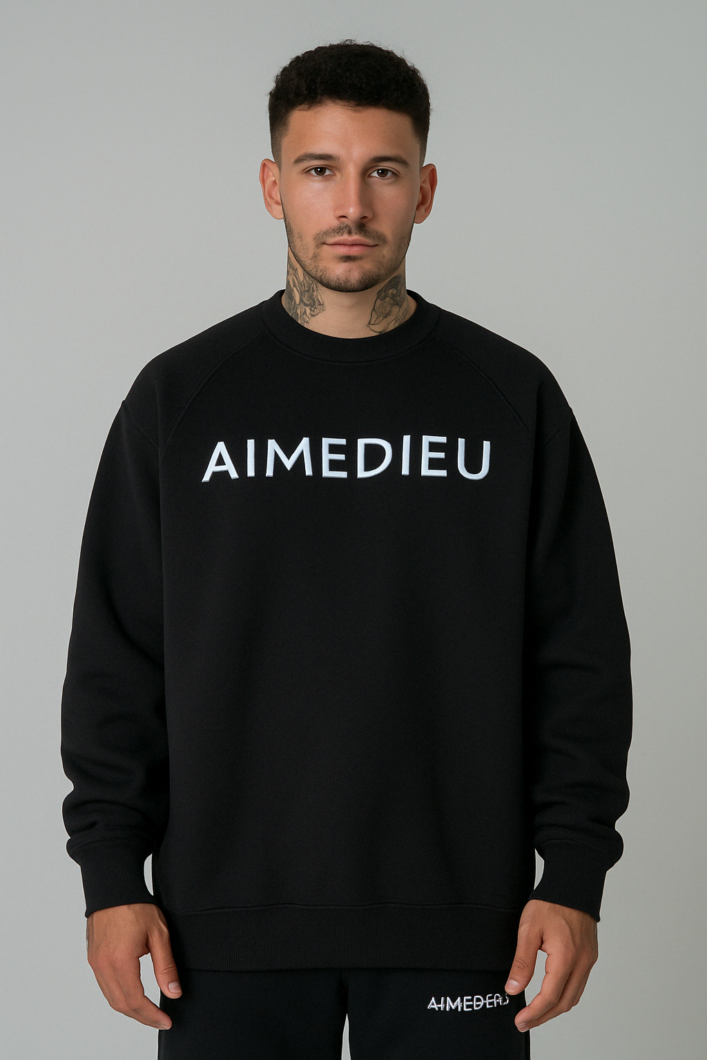 Aime Dieu Essential Sweatshirt - Black Oversized Sweats