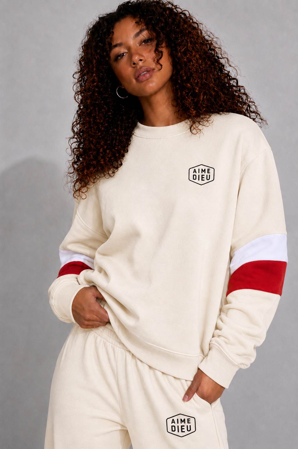 Women's DEUS Sweatshirt & Joggers Loungewear Set