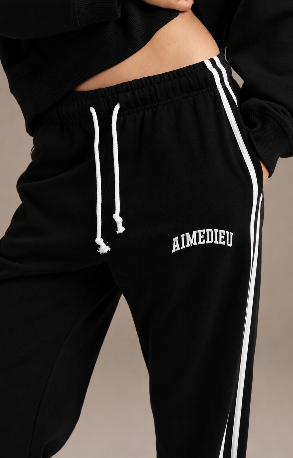 Women's Loose-Fit Sweatshirt & Joggers Set