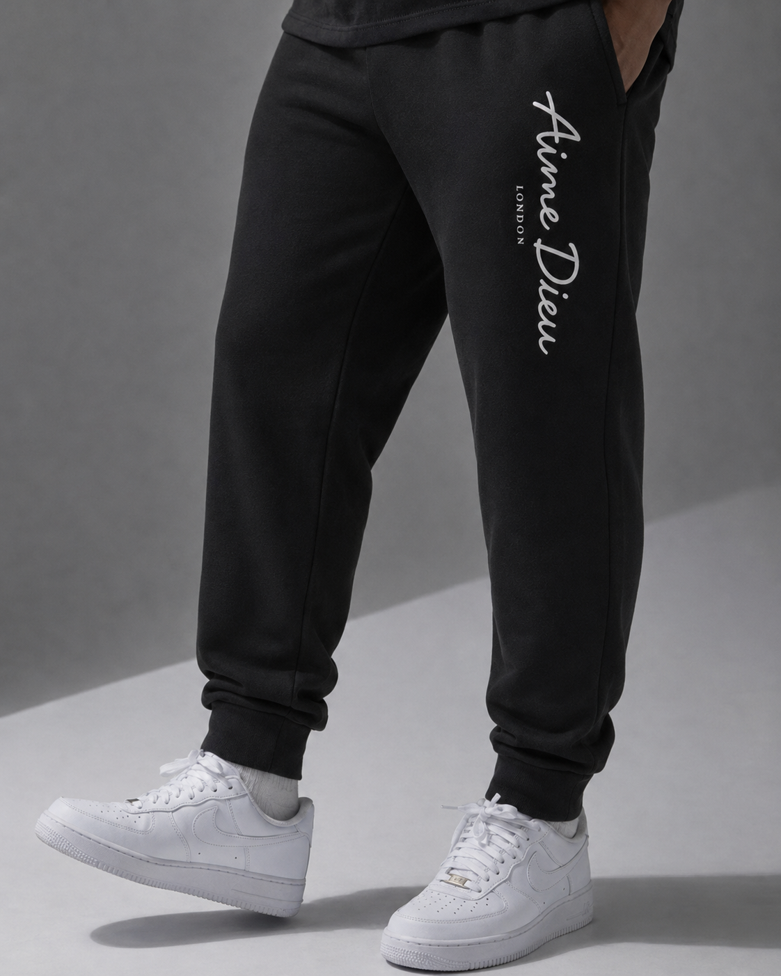 AIMEDIEU Strike Joggers Slim Fit