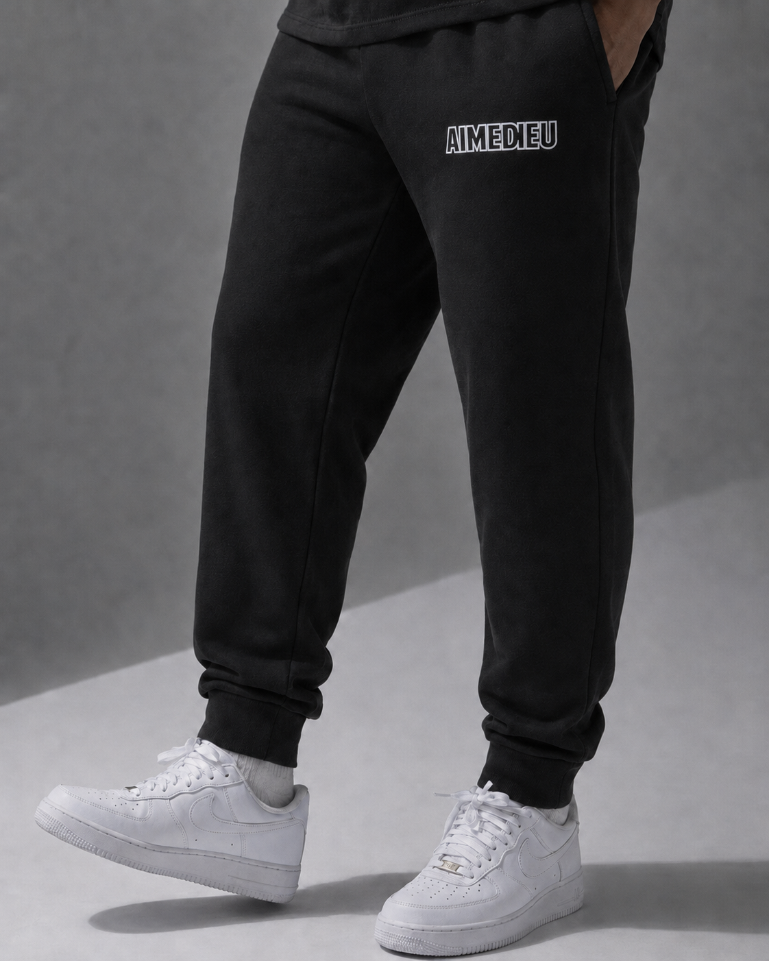 Mens Relaxed Fit Border Joggers AIMEDIEU