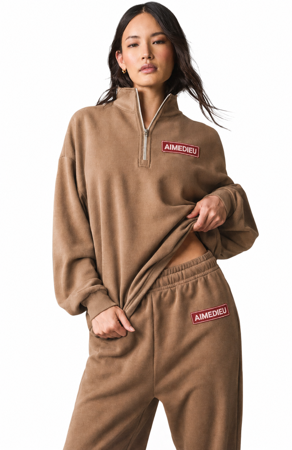 Women's Quarter-Zip Sweatshirt & Joggers Airport Set