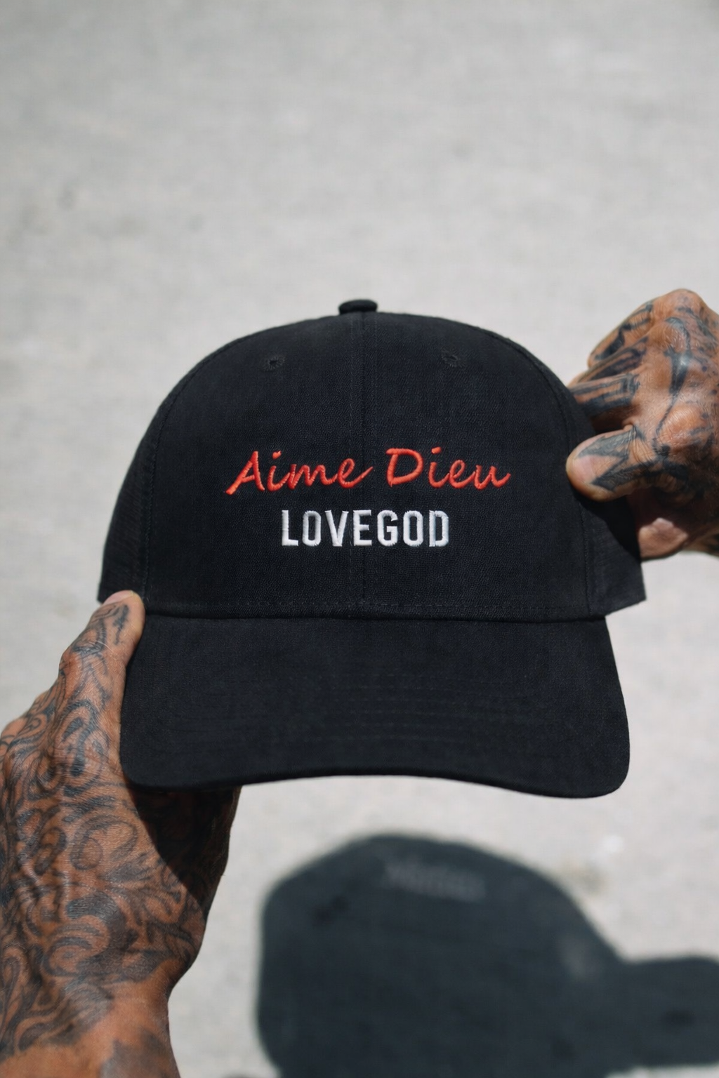 AIMEDIEU Lovegod Cap