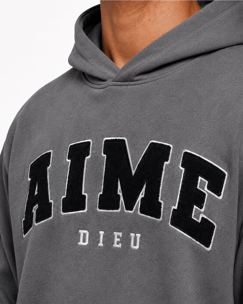 AIMEDIEU CHENILE HOODIE