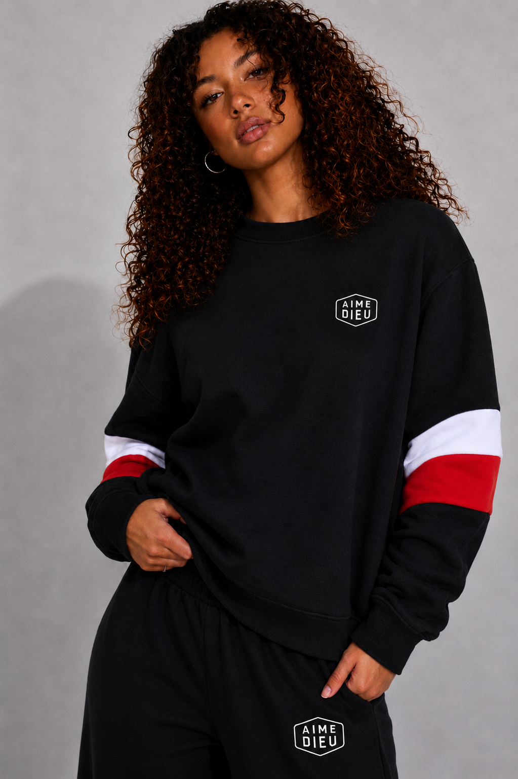 Women's DEUS Sweatshirt & Joggers Loungewear Set