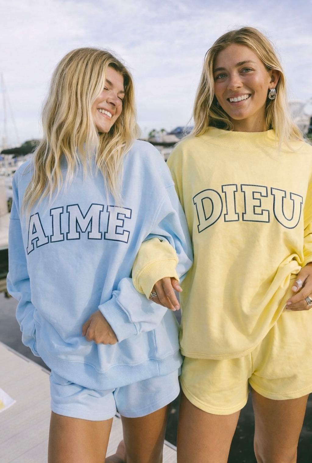 Women's Relaxed Sweatshirt & Joggers Set