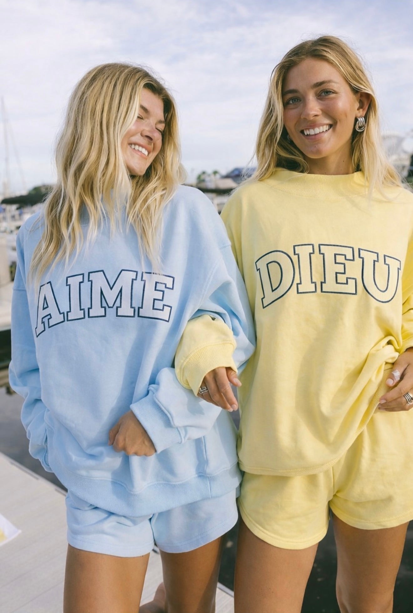 Women's Relaxed Sweatshirt & Joggers Set